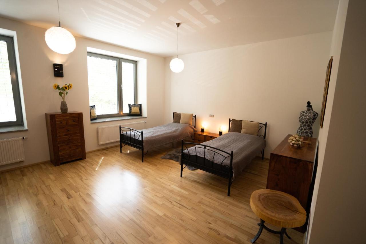 ברנו Black Field Apartment מראה חיצוני תמונה