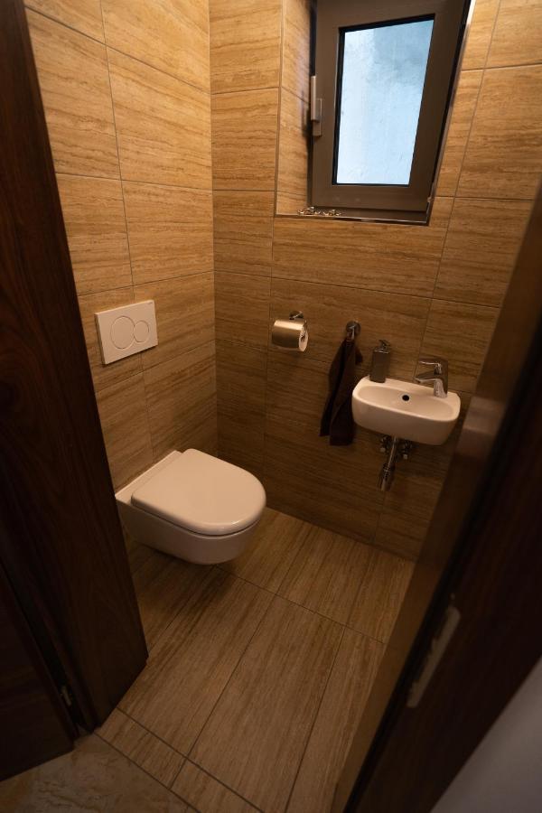 ברנו Black Field Apartment מראה חיצוני תמונה